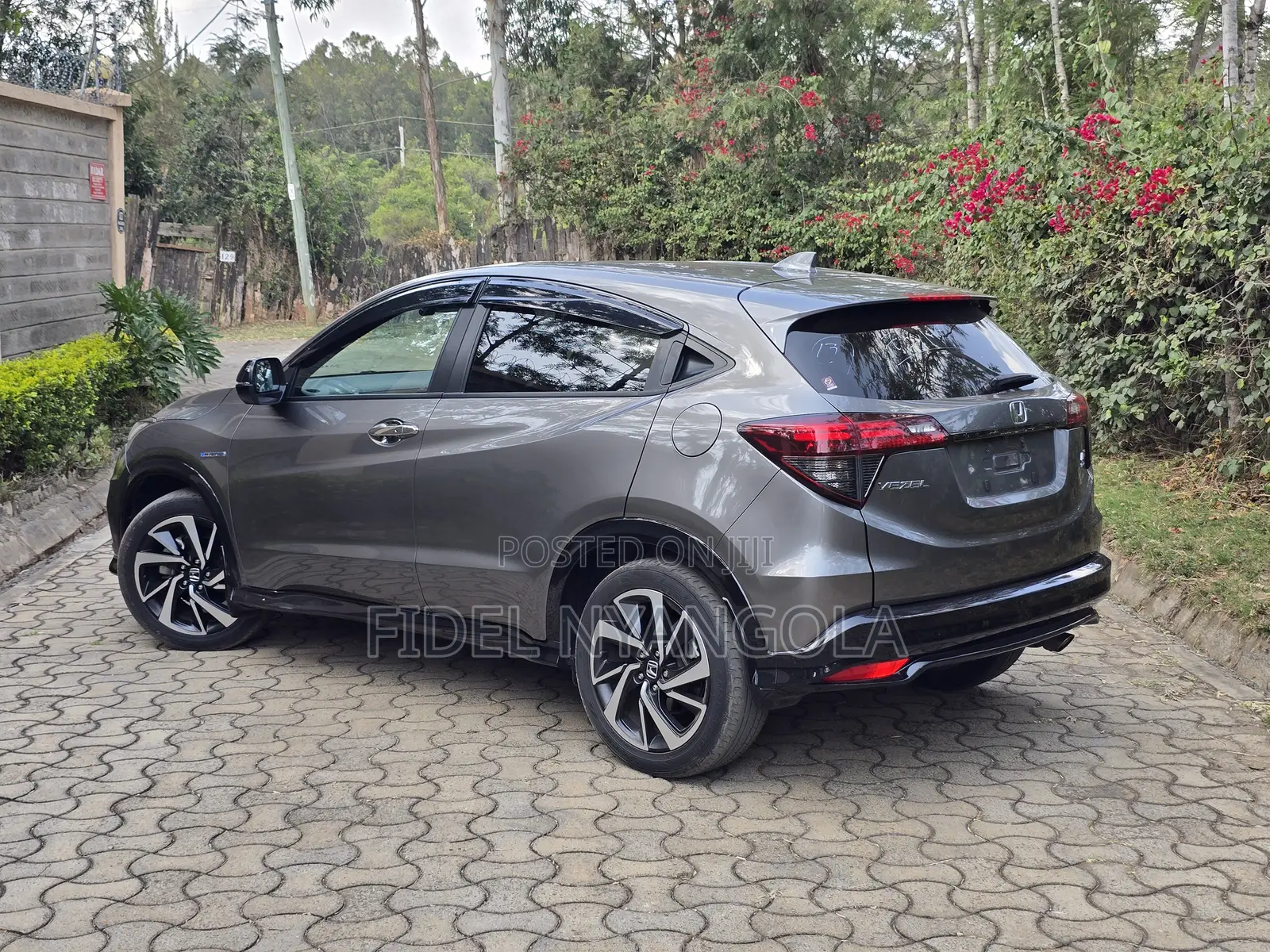 Honda Vezel 1.5 Hybrid 2WD 2019 Gray