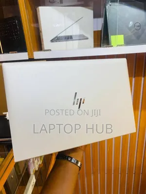 Laptop HP EliteBook 830 G8 32GB Intel Core I7 SSD 256GB