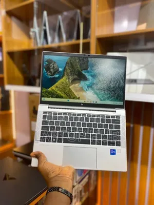 Laptop HP EliteBook 830 G8 32GB Intel Core I7 SSD 256GB