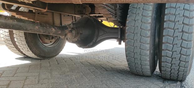 Mitsubishi Fh215 - thumbnail 16