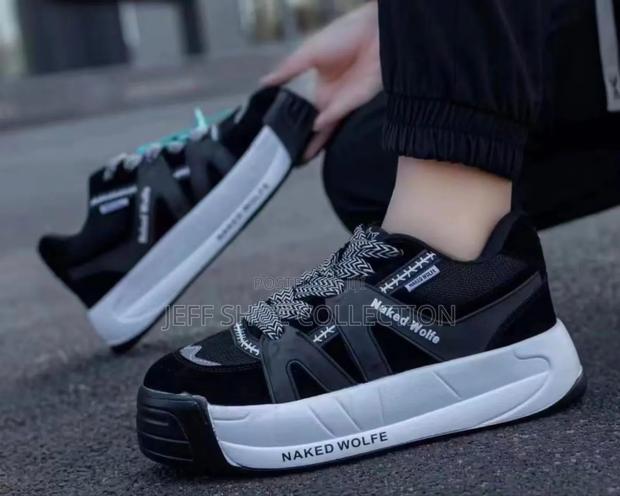 Naked Wolfe - thumbnail 4