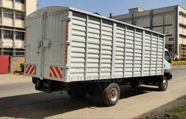 Mitsubishi Fh215 - thumbnail 4