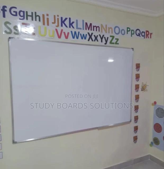 Teaching Wall Mounted Magnetic Whiteboard 8ftx4ft - main view