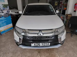 Mitsubishi Outlander 2016 Pearl