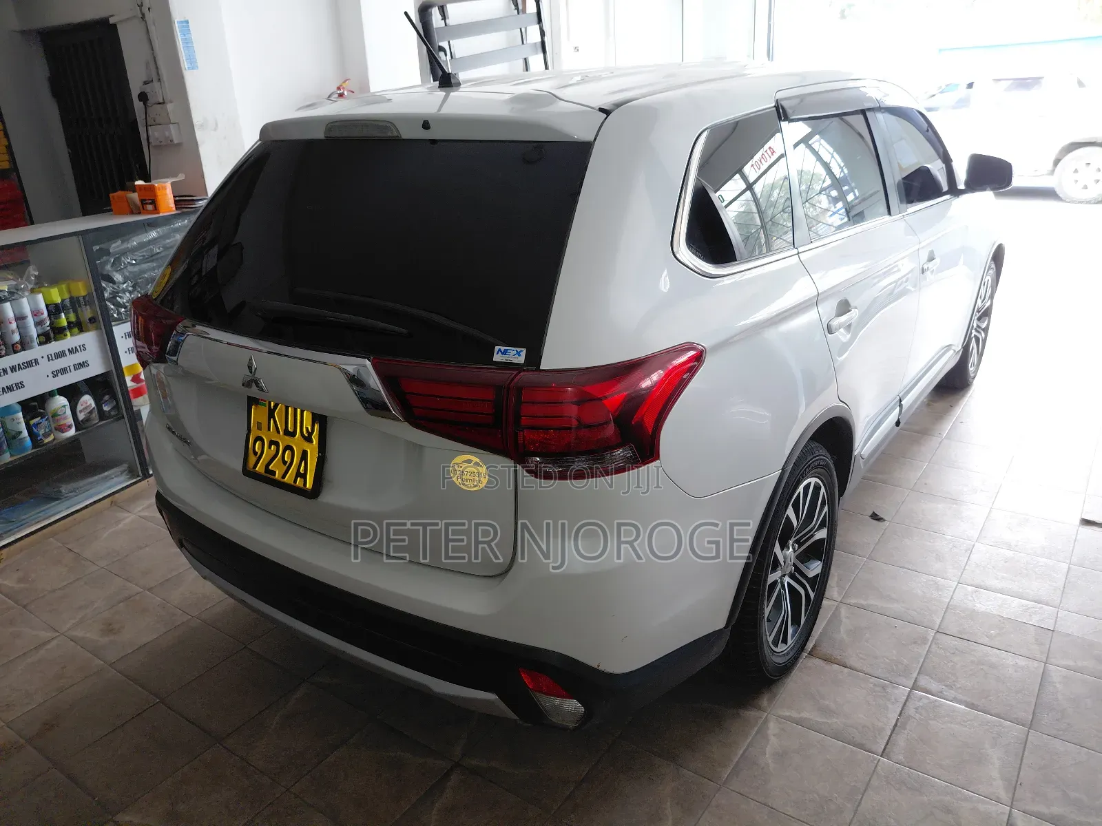 Mitsubishi Outlander 2016 Pearl