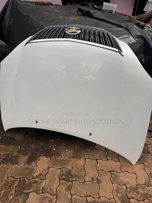 Harrier 240 Bonnet