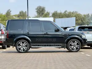 Land Rover Discovery 2015