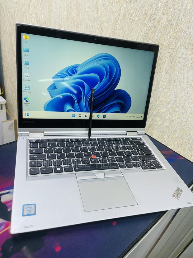 Laptop Lenovo ThinkPad Yoga 370 8GB Intel Core I5 SSD 256GB - main view