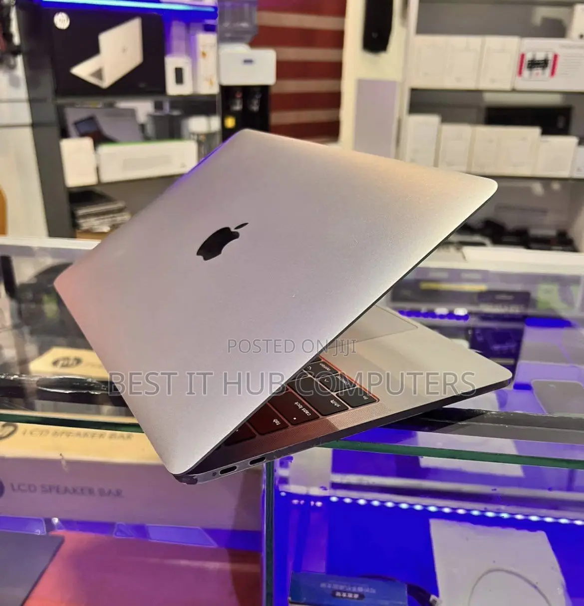 Laptop Apple MacBook Pro 2015 8GB Intel Core i5 SSD 256GB