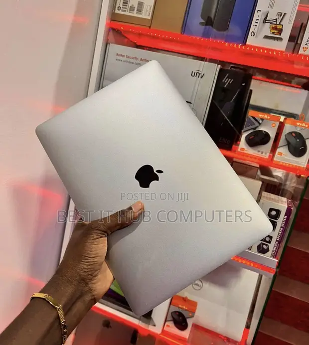Laptop Apple MacBook Pro 2015 8GB Intel Core i5 SSD 256GB for sale