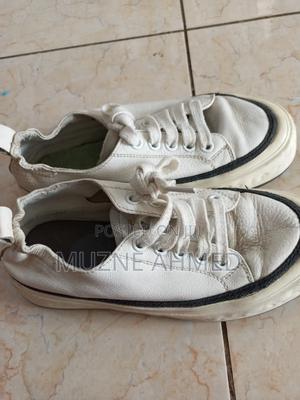 Sneakers for Sale - thumbnail 2