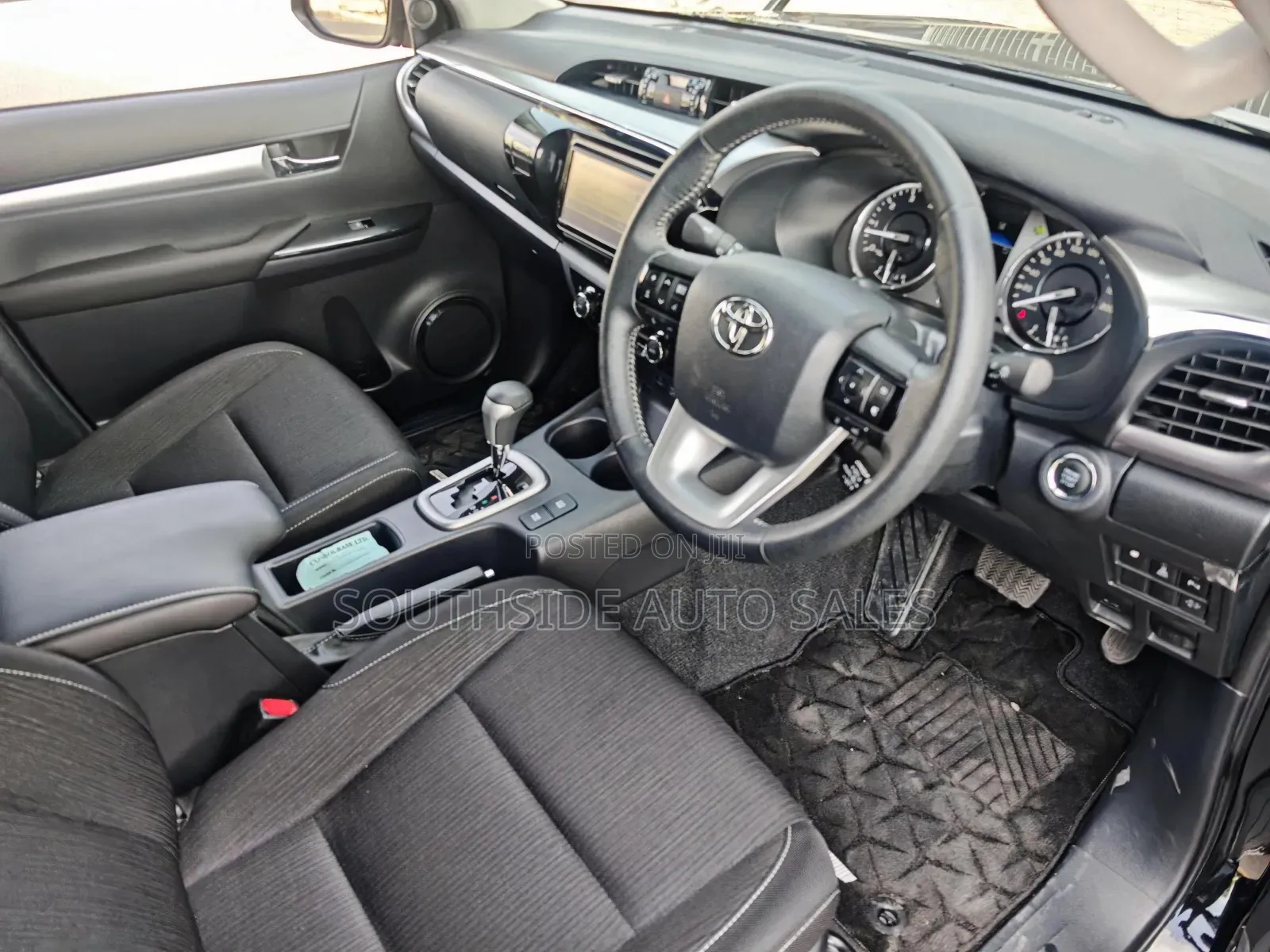 Toyota Hilux 2.4 Diesel 2020 Black