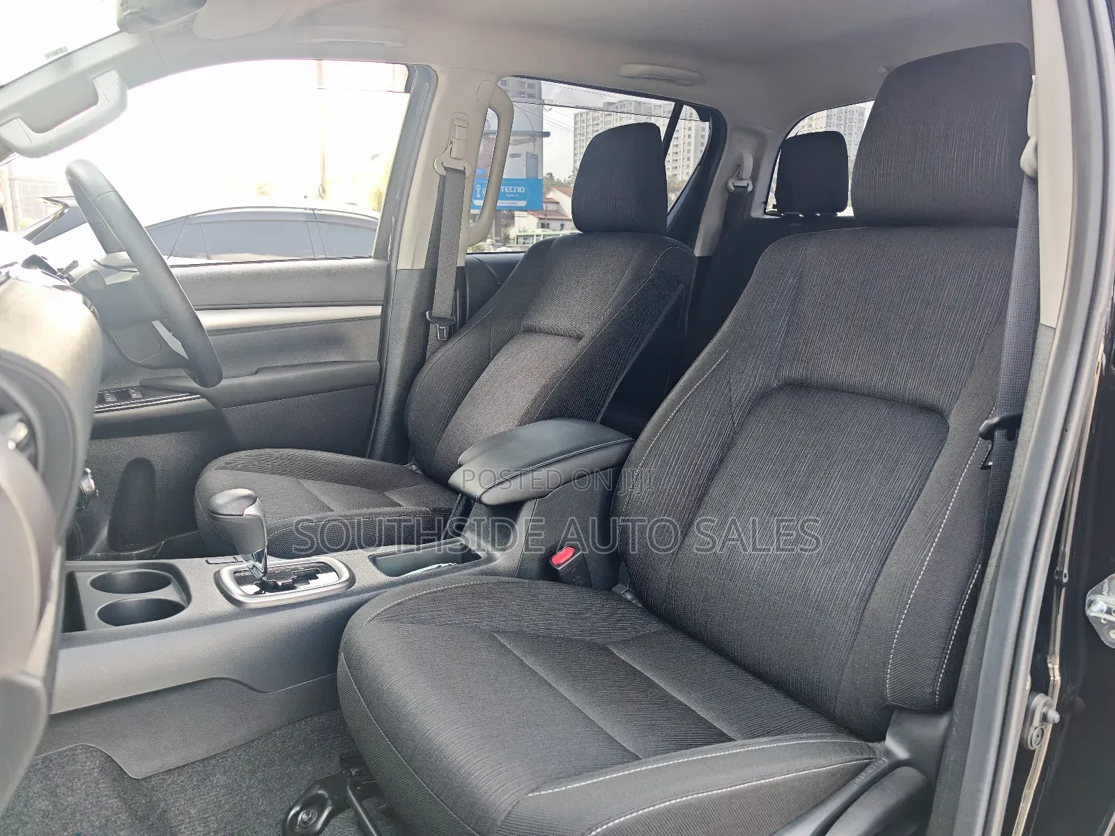 Toyota Hilux 2.4 Diesel 2020 Black