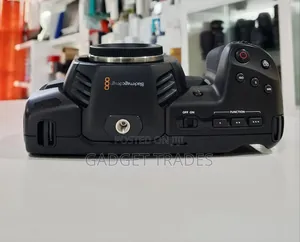 Blackmagic Design Pocket Cinema Camera(Just Like New)