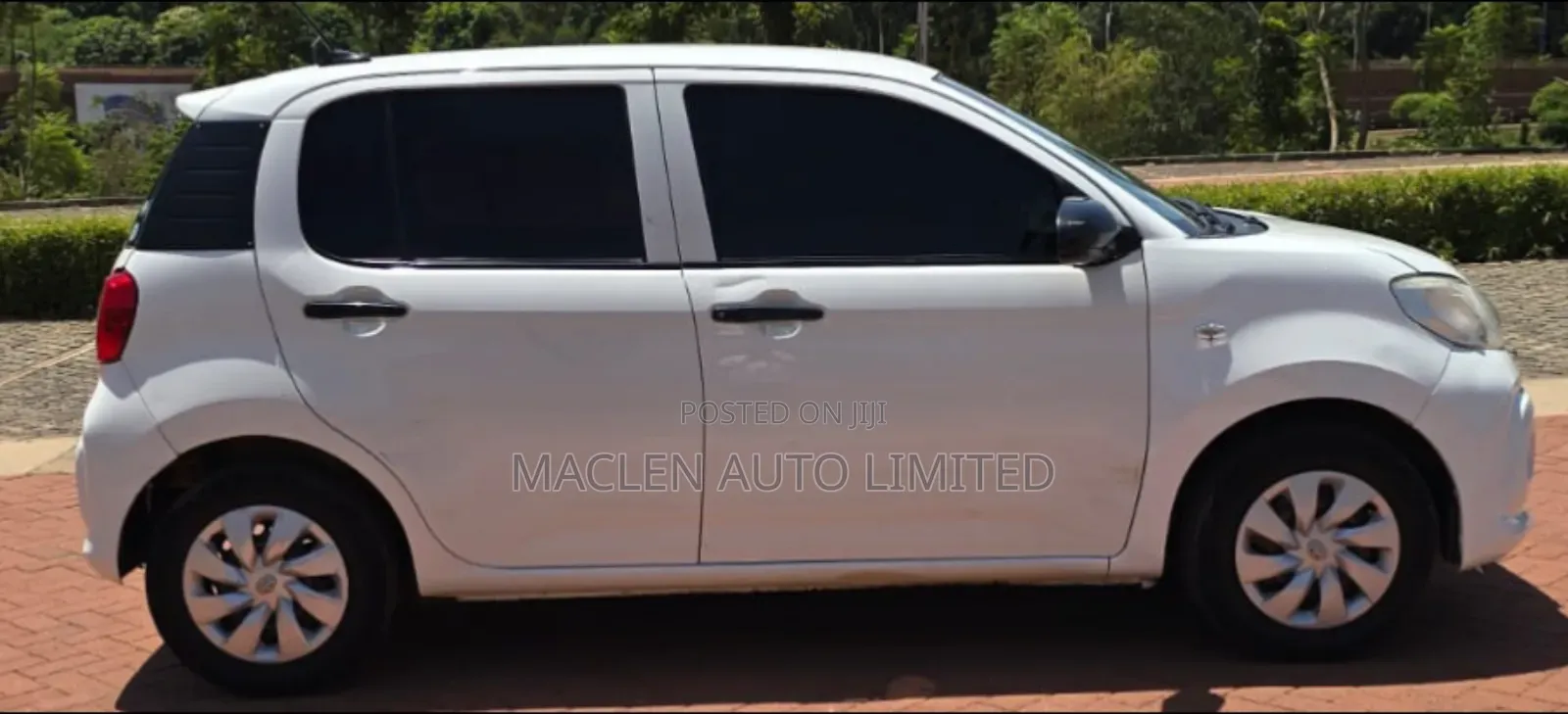 Toyota Passo 2016 White