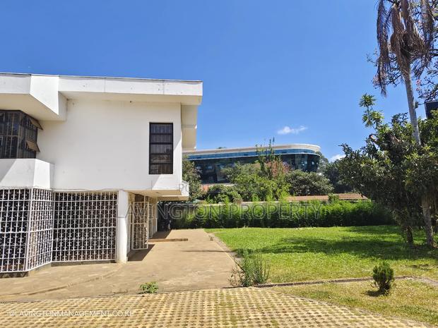 Prime .72 Acre Land for Redevelopment Into Office Blocks - thumbnail 5