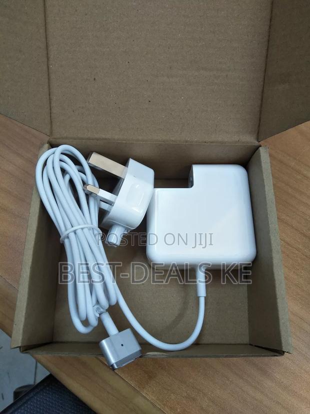 Apple 45w Charger - thumbnail 2