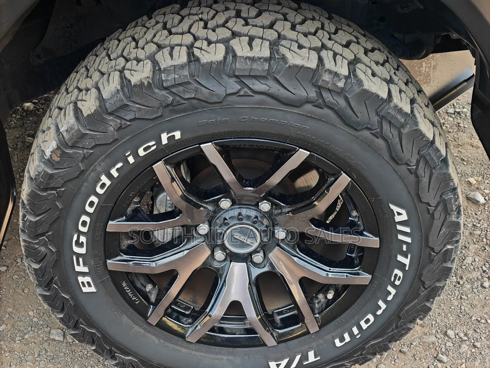 Toyota Hilux Revo Smart Cab Deisel 2.4 AWD 2019 Black