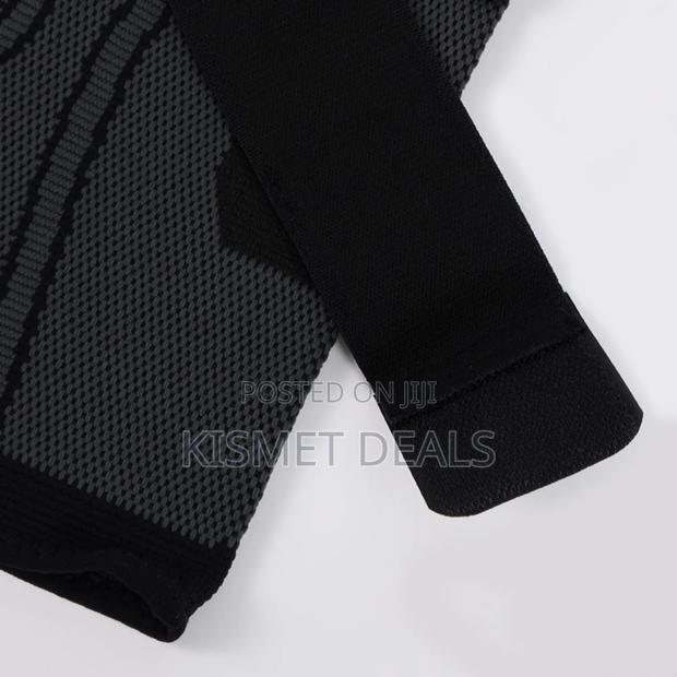 Elbow Brace Support Sleeve With Adjustable Straps - thumbnail 2