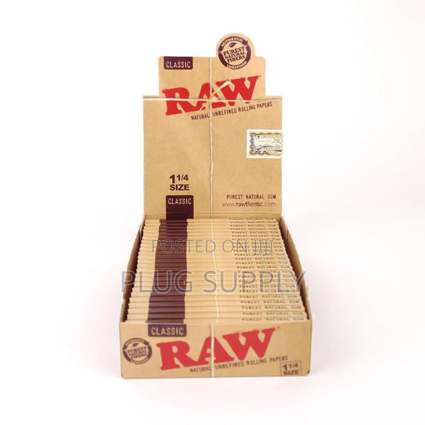 Raw Classic 1 1/4 Size Brown Rolling Paper - main view