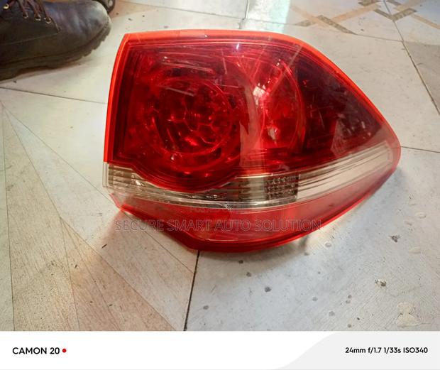 Crown 2012 Royal Saloon Taillights