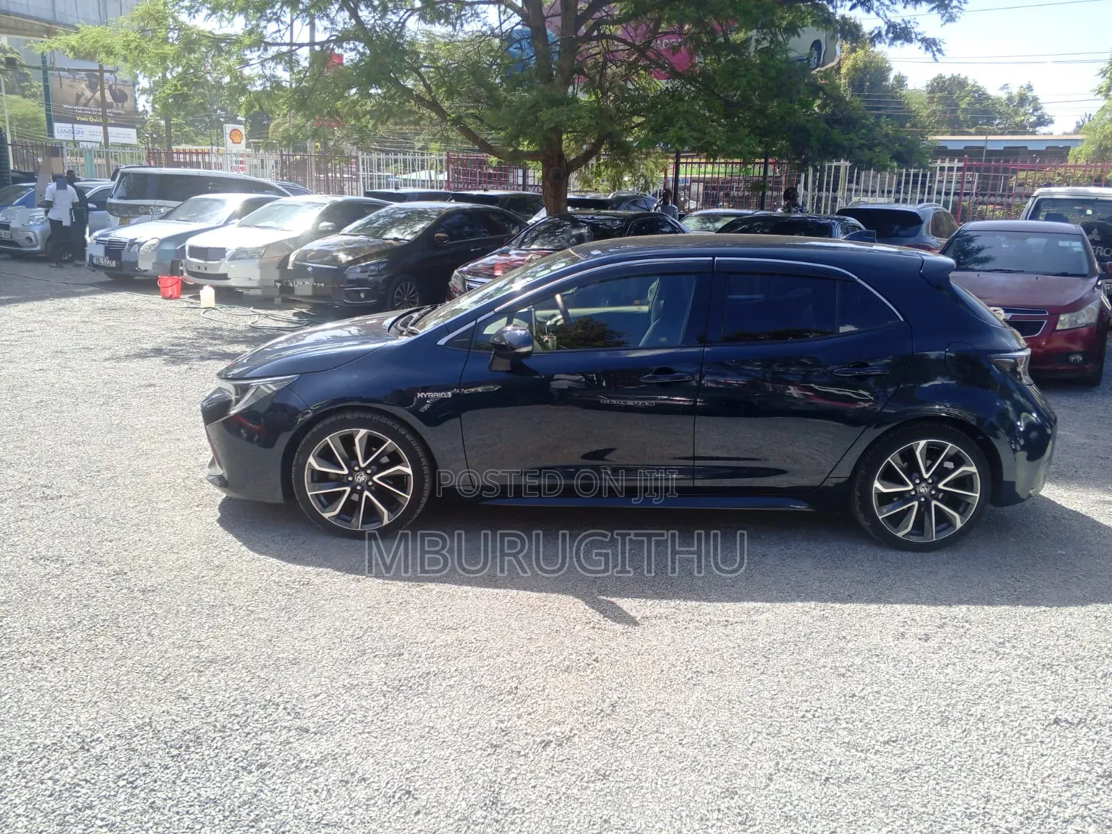 Toyota Corolla SE (1.8L 4cyl 2A) 2018 Blue