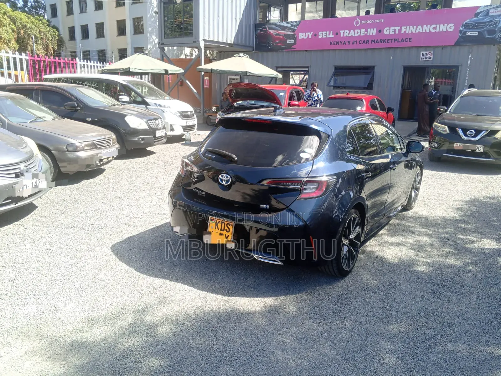 Toyota Corolla SE (1.8L 4cyl 2A) 2018 Blue