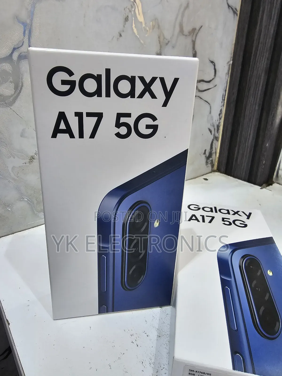 New Samsung Galaxy A17 5G 256 GB Blue
