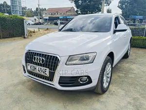 Audi Q5 2.0T Premium quattro 4dr SUV AWD (2.0L 4cyl Turbo 8A) 2015 White