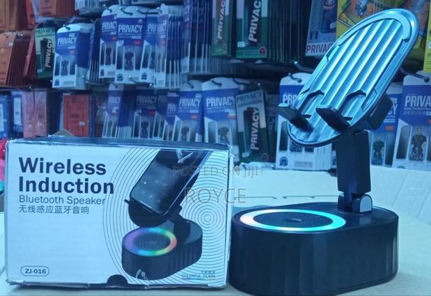 Desktop Phone Stand With Bluetooth Speaker - main view