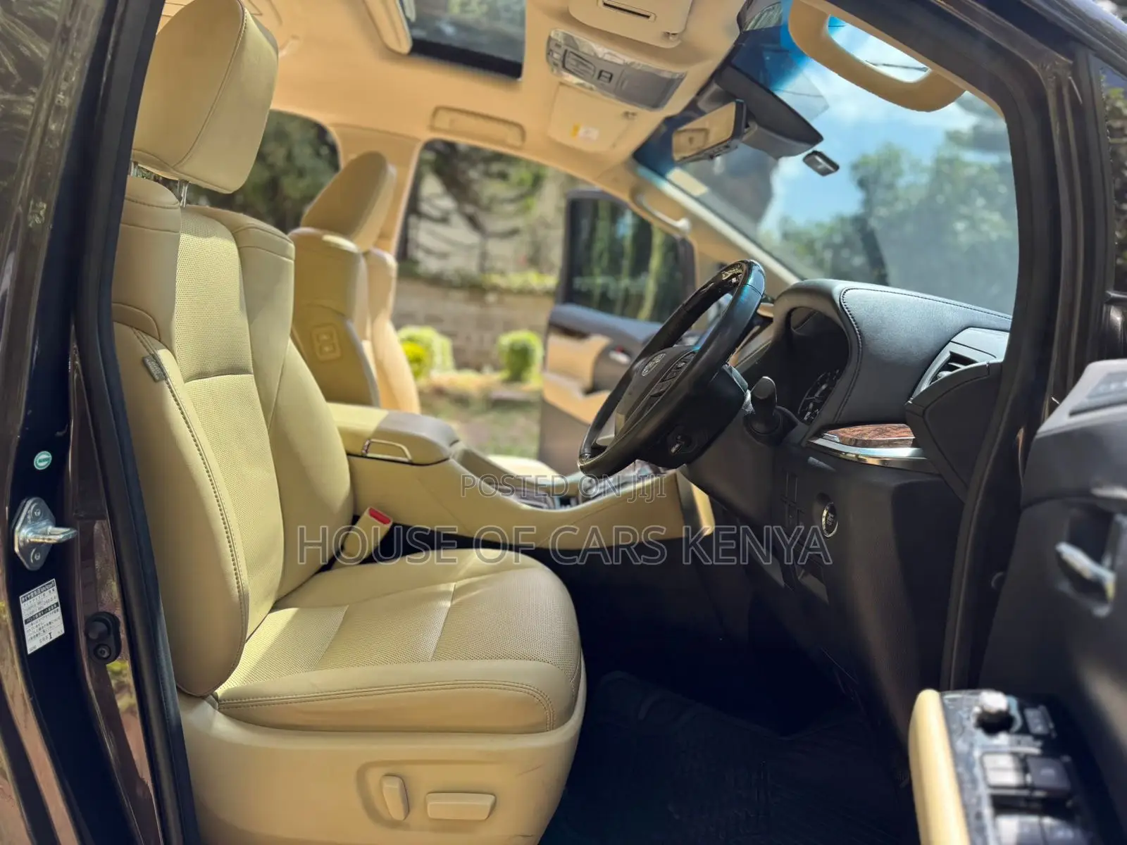 Toyota Alphard 2018 Brown