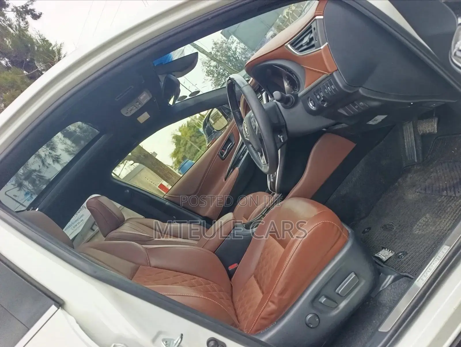 Toyota Harrier 2019 White