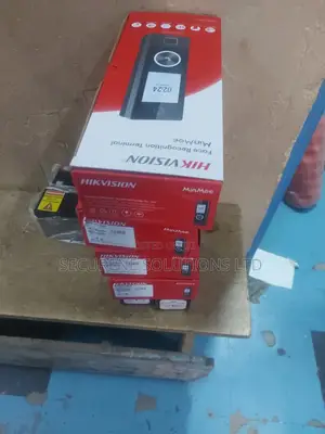Hikvision Ds-k1t323mbfwx-e1 Face Recognition Terminal.