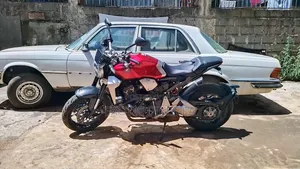 Honda CB 2019 Red