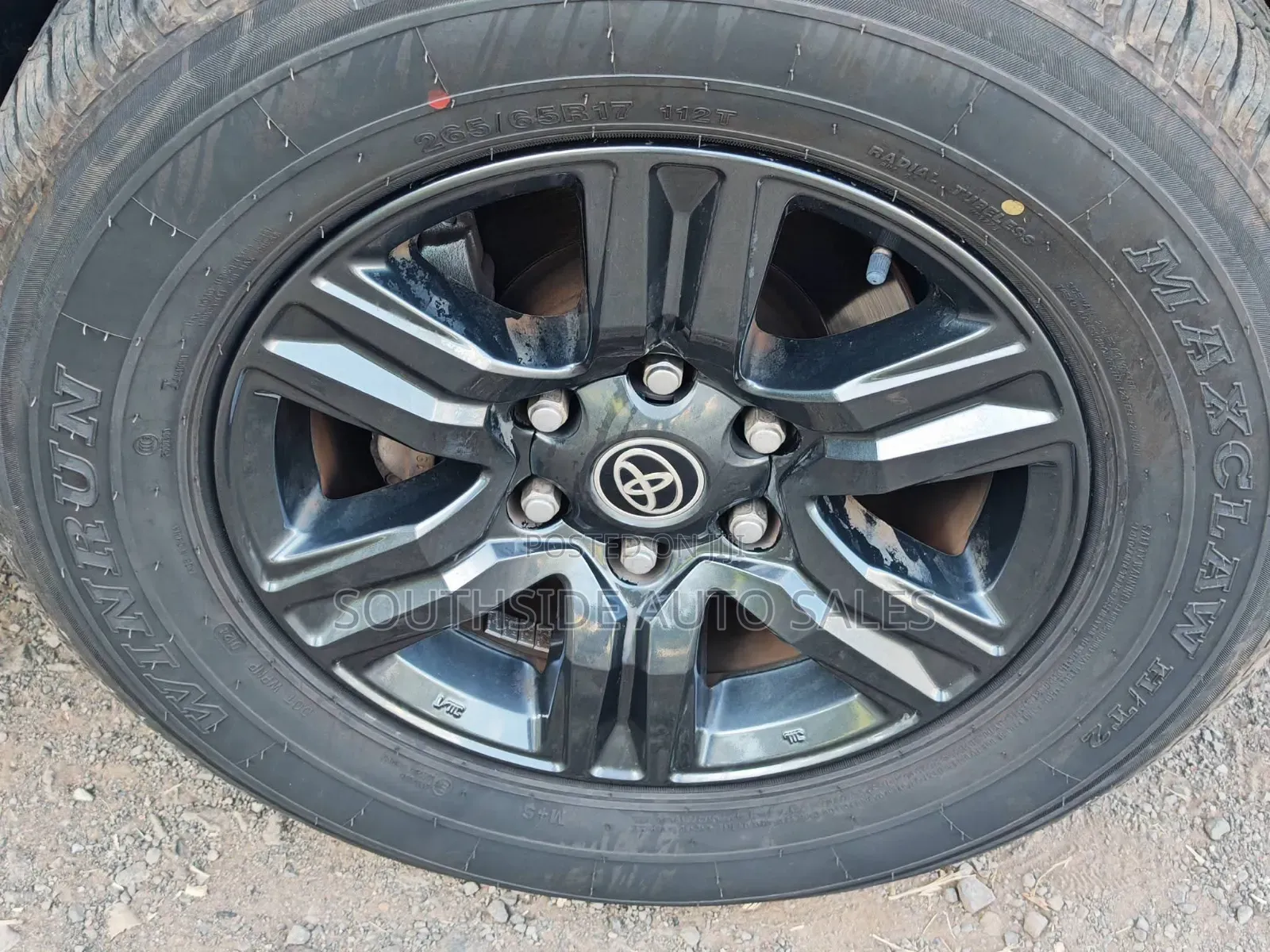 Toyota Hilux 2020