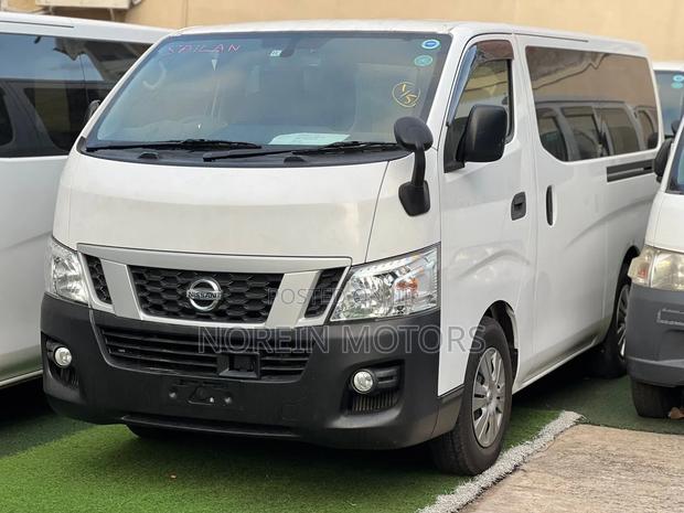 Nissan Caravan (Urvan) 2018 White - thumbnail 2