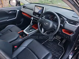Toyota RAV4 Limited AWD 2020 Black