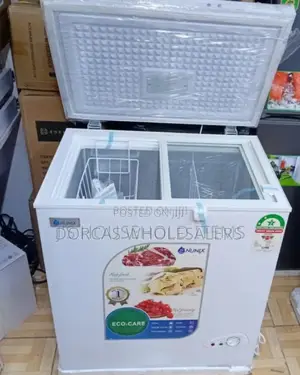 Demacated Freezer- Nunix 150l Freezer