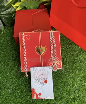   You Make Me Happy Valentines Ladies Gift Set*