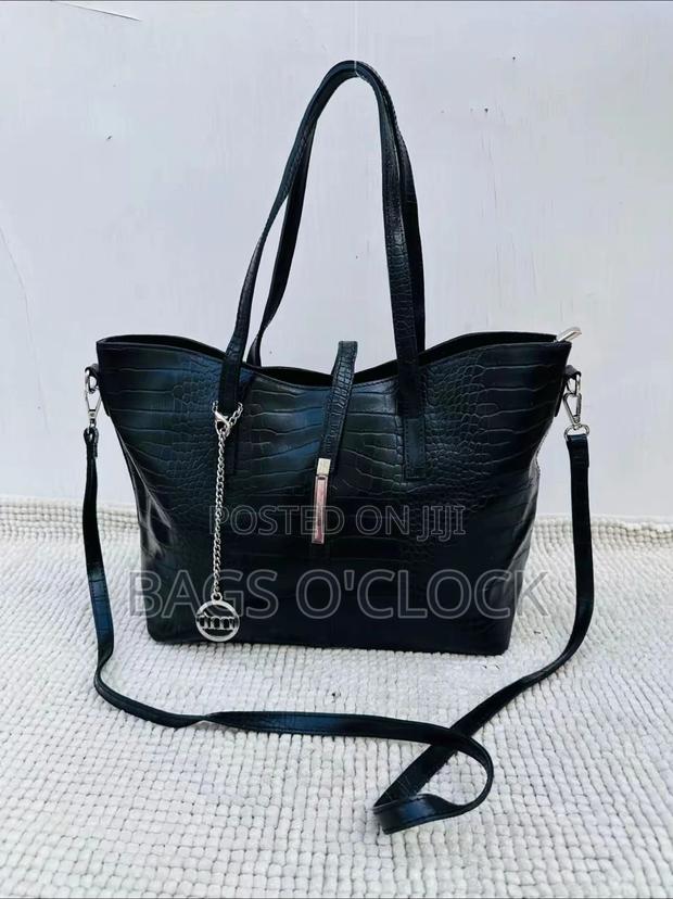 Women Handbag - thumbnail 4