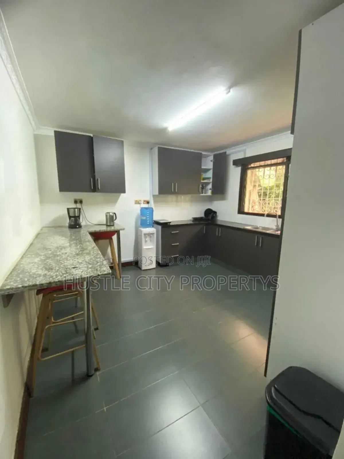 Furnished 4bdrm Block of Flats in Macurra Garden, Parklands/Highridge