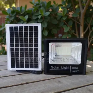 Ip67 Waterproof 200w Solar Flood Light Lamp Hassle- Free Installation