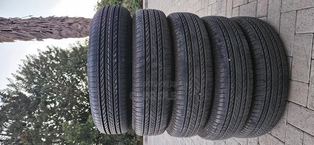 Tyres Bridgestone Dueler 195/80r15 - thumbnail 2