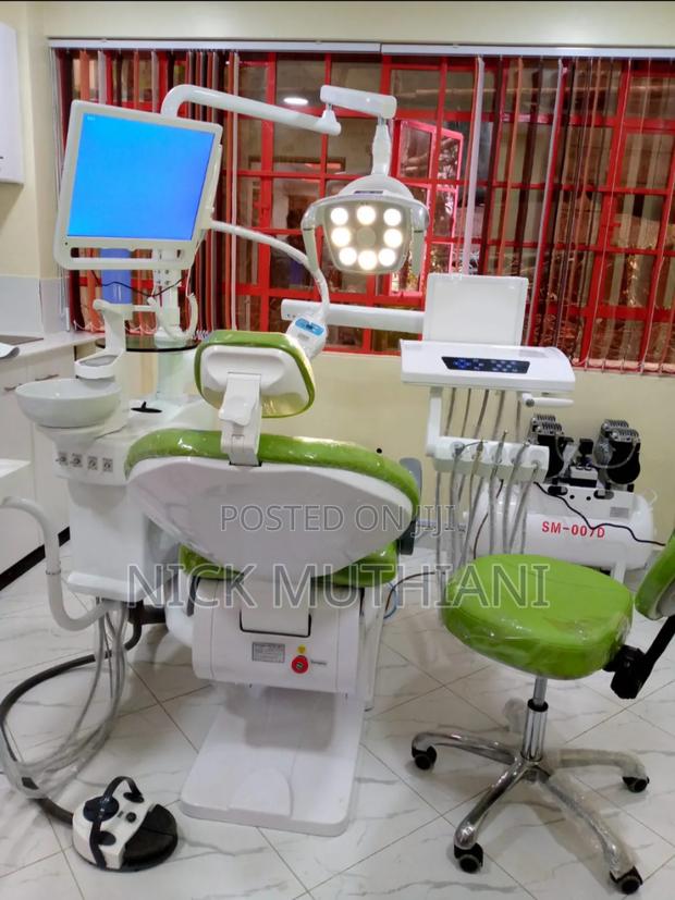 Dental Chair With Accessories and Compressor - Complete