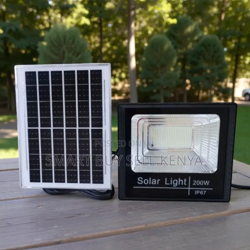 Super Bright 200w Outdoor Ip67 Solar Flood Light for Pathways Lighting