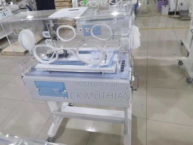 Baby Incubator - main view