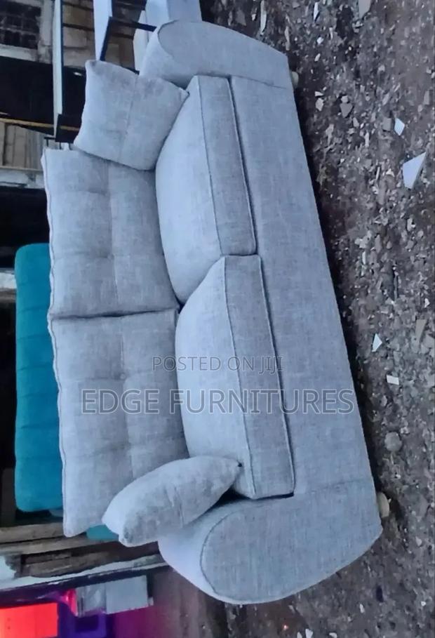 Batterfly Three Seater for Sale - thumbnail 2
