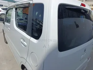 Suzuki Wagon R 660 Petrol FWD 2018 White