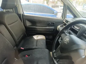 Suzuki Wagon R 660 Petrol FWD 2018 White