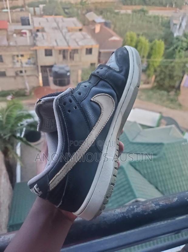 Sb Dunk Low - main view